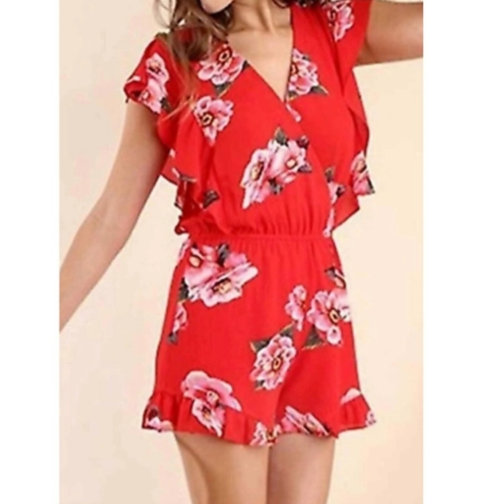 44. NWOT Umgee Red Floral Romper